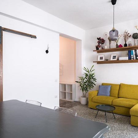 Apartamento Domus Deiana Cagliari Exterior foto